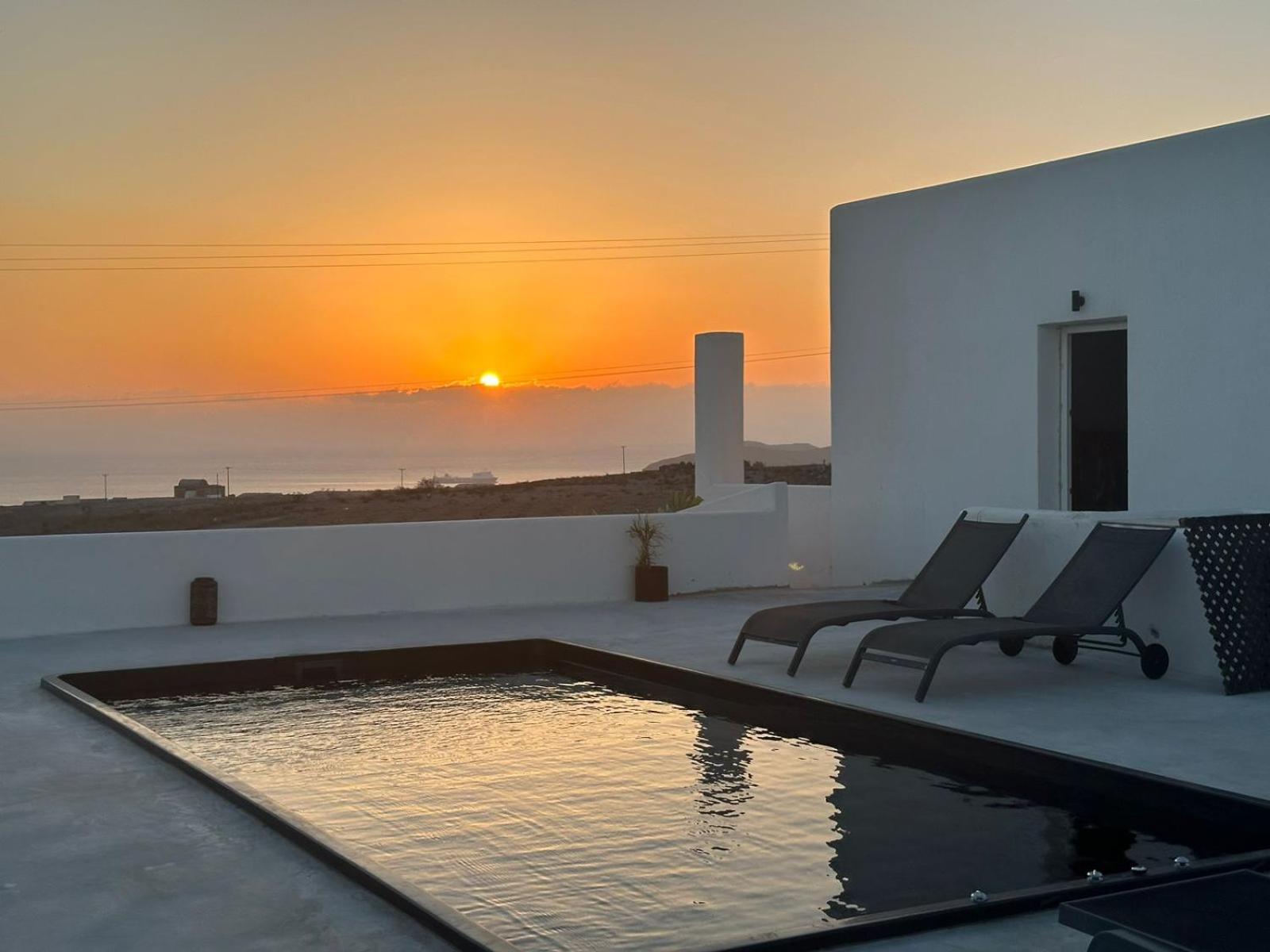 Ab Green Living Santorini Emporio  Eksteriør bilde
